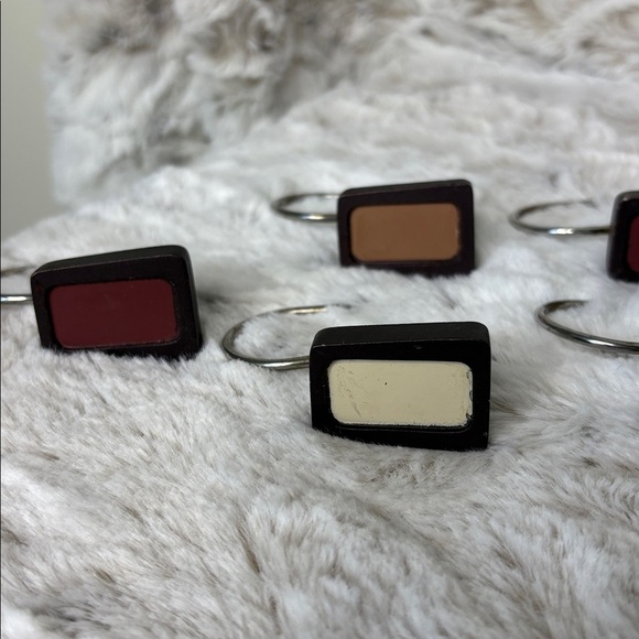 Set of 11 Rectangular Shower Curtain Hooks. Brown, Cream, Tan & Burgundy - Picture 4 of 8